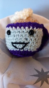 Cute Handmade Crochet Christmas Cup Decoration With Whipped Cream S3 - Picture 1 of 4