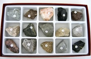 IGNEOUS ROCK COLLECTION - Picture 1 of 1