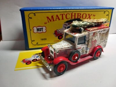 Matchbox MoY Code 2 XMas-Modell Ford A 2024 umgebaut Blaue Box  1 von 6 - Bild 1 von 3