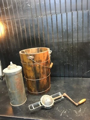 Congelador de helados vintage de 4 cuartos manivela cubo de madera decoración WARD'S Foto 1 de 4