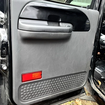 Ford F250 F350 2005-2007 Harley Davidson interior trasero izquierdo panel de moldura de puerta derecha Foto 1 de 4
