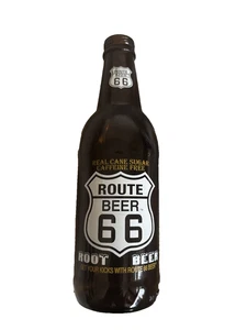 Botella de refresco de cerveza de raíz de vidrio Route 66 - Imagen 1 de 4