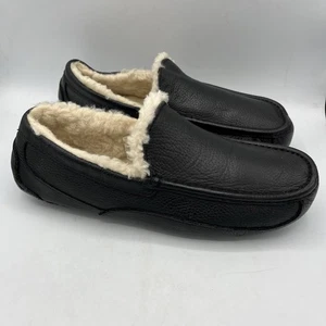 UGG Herren Ascot Hausschuhe Schwarz Leder Haus Fell Gefüttert Schuhe Pantoffeln 5379B Gr. 12 - Bild 1 von 8