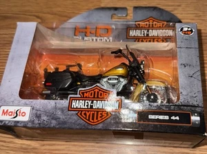 Maisto Harley Davidson 2023 Heritage Classic Series 44 1:18 pressofuso nuovo con scatola - Foto 1 di 4