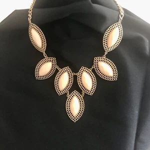 Collar de cadena beige facetado piedra sintética tono oro tono dorado 18" + extensor - Imagen 1 de 4