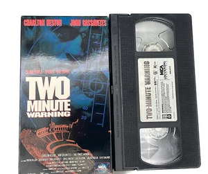 Two Minute Warning (1976), VHS Movie, MCA Home Video (1992), J. Cassavetes - Picture 1 of 4