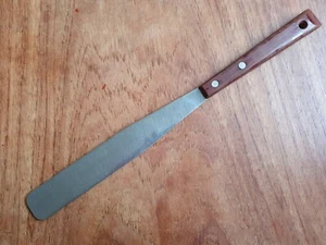 Vintage Prestige Palette Knife Wooden Handle Cutlery Utensil - Picture 1 of 3