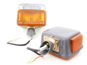 FENDER LAMP TURN SIGNAL LH/RH Fit 1960-87 TOYOTA LANDCRUISER FJ45 FJ50 BJ40 BJ45 - Picture 1 of 6