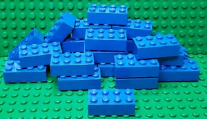 LOTTO MATTONCINI LEGO BLU / DIMENSIONI 2x4 / quantità 25x / elemento #300123 / parte #3001 - Foto 1 di 2