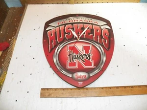 UNIVERSITY of NEBRASKA HUSKERS Orologio da parete al quarzo di WINCRAFT SPORTS - Funziona - Foto 1 di 5