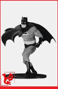 BATMAN BLACK & WHITE 4 CARMINE INFANTINO Figure Dc Collectibles 10cm # NEUF # - Imagen 1 de 1