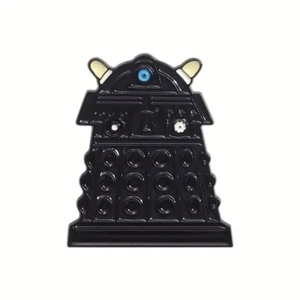 Prendedor de metal y esmalte DALEK de Doctor Who publicación gratuita - Imagen 1 de 2