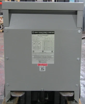 😏 NUEVO TRANSFORMADOR TIPO SECO MGM 15 kVA 120/240 LVAC 240x480 HVAC 1∅ HS15C3B2-D16 Foto 1 de 4