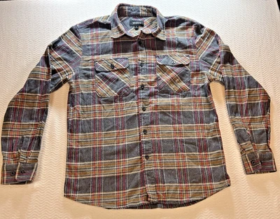 Camisa con botones de franela grande Brixton para hombre Foto 1 de 4