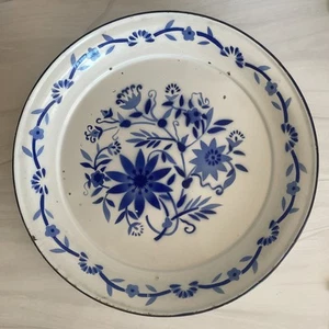 Large Vintage 17 3/4” Graniteware Enamelware Round Blue & White Floral Tray - Picture 1 of 10