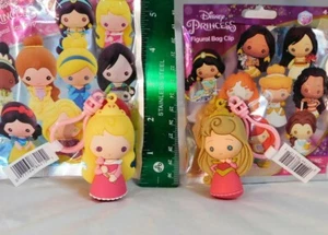 2 Dornröschen Aurora Disney Prinzessin Figur 3D Taschenclips: Serie 9 & 31 - Bild 1 von 4