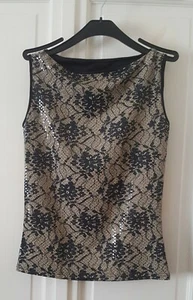 Florence & Fred Pattern Top Size 8 - Picture 1 of 6