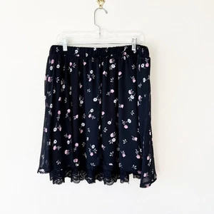TORRID Chiffon Floral Lace-trimmed Lining Skater Skirt Women's Size 18-20 - Picture 1 of 8