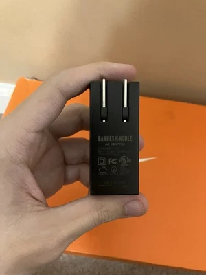 Genuine OEM Barnes & Noble BNRP5-1900 Nook AC Adapter Wall Charger USB Power - Image 1 of 4