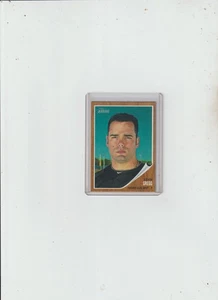 KEVIN GREGG 2011 TOPPS HERITAGE BASEBALL (SHORT PRINT)  CARD #442  BLUE JAYS - Picture 1 of 1