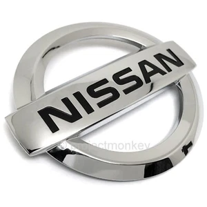 OEM Nissan 84890-CD000 03-09 350Z Z33 Rear "Nissan" Emblem Genuine Part - Foto 1 di 2