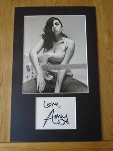 Autógrafo auténtico firmado genuino certificado por Amy Winehouse Epperson UACC AFTAL - Imagen 1 de 2