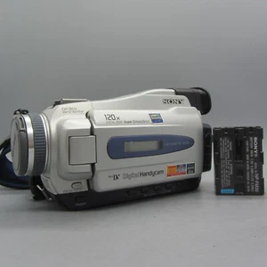 Sony Handycam DCR-TRV16E Handheld MiniDV Camcorder Silver Tested - Picture 1 of 9