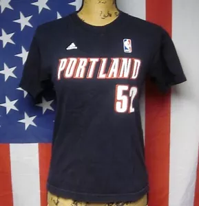 PORTLAND TRAIL BLAZERS Greg Oden juvenil camiseta mediana #52 circa 2007 camiseta negra NBA - Imagen 1 de 3