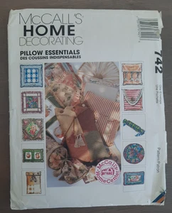 VTG McCall's Home Decorating Quilting Pattern # 742 Pillow Essentials - Picture 1 of 4