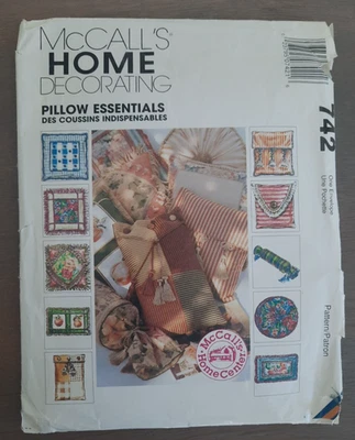 VTG McCall's Home Decorating Quilting Pattern # 742 Pillow Essentials - Image 1 of 4
