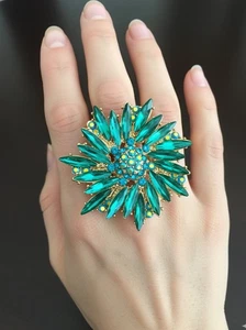 Forest Green Crystals Oversized Statement Fun Cluster Ring Drag Queen Stage - Picture 1 of 5