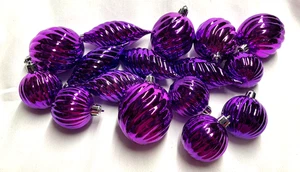 Ornaments- Plastic Purple Baubles- 15pc - Picture 1 of 1