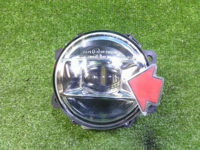 Luz antiniebla derecha SUBARU Impreza 2017 DBA-GK6 [usada] [PA89494475] Foto 1 de 4