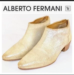 Alberto Fermani Sz 35 (US 4.5) Distress Gold Vittoria Ankle Bootie Made in Italy - Picture 1 of 11