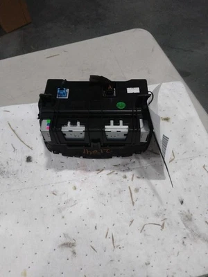 2016 BUICK ENCORE Infotainment Display Red OEM 95247248 18K Miles Warranty - Image 1 of 4