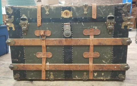 Antique Steamer Trunk Metal with Tray Insert 22" Tall 34" Long 17.5" Deep OLDIE Cover