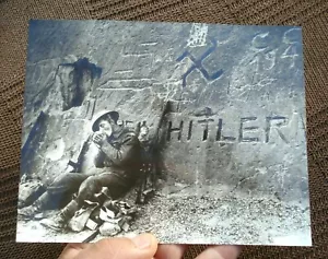 WWII SOLDADO EN EL FRENTE CONTRA ALEMANIA / FOTO REPORTERO DE GUERRA - Picture 1 of 4