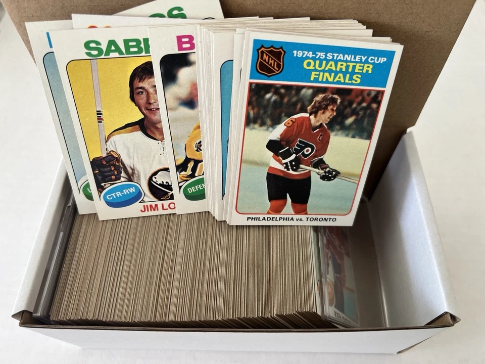 Juego parcial Topps Hockey 1975 283/330 cartas estado excelente+/casi nuevo. Foto 1 de 1