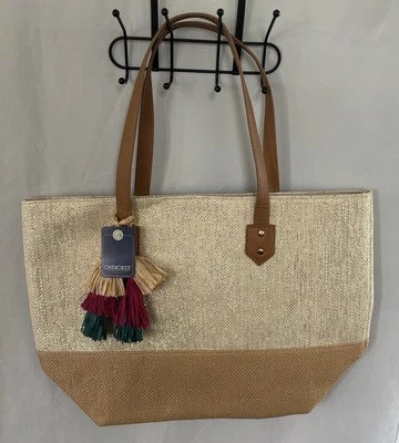 Bolso de Mano Cherokee Borlas Encantadoras Foto 1 de 4