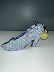 New Bath And Body Works Disney Princess Cinderella Coin Purse NWT Free Shipping - Picture 1 of 2