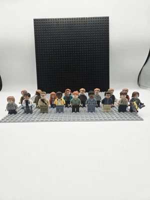 Lego Parque Jurásico Mundo Minifiguras Lote de 17 Owen Grady Claire Dearing Foto 1 de 4