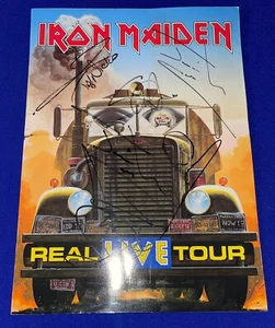 De colección Firmado a Mano Iron Maiden Real Live Tour Programa 1993 TODOS LOS MIEMBROS AUTÓGRAFO - Imagen 1 de 6
