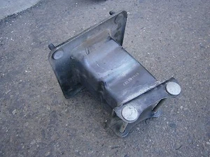 dp50623 Mercedes GL320 GL450 2007 2012 rear bumper LH reinforcement bracket OEM - Picture 1 of 3