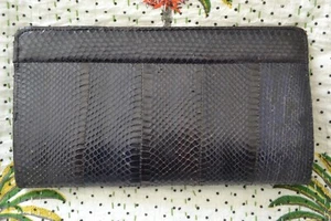 Borsa a tracolla VINTAGE ANNI '80 blu navy in pelle di serpente - Foto 1 di 10