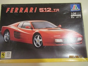 1:24 Italeri Ferrari model car kit - Picture 1 of 9
