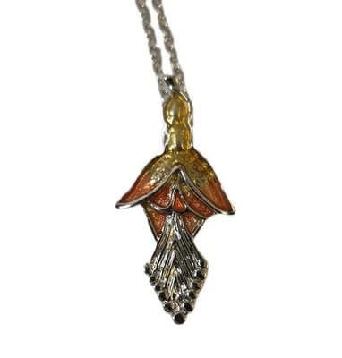 Collar Colgante Esmalte Flor Fucsia Tono Plata Cadena 20 Pulgadas Foto 1 de 4