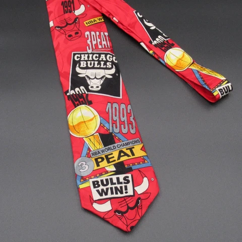 Vintage 90s Chicago Bulls Neck Tie Michael Jordan Three 3 Peat Champions 1991-93 Cover