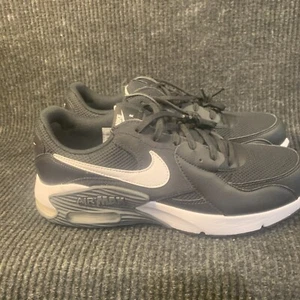 Nike Men's Air Max Excee Shoes CD4165-001 Black White Dark Grey 11.5 US - Picture 1 of 8