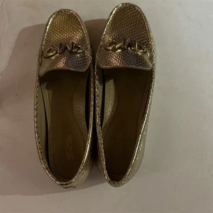 Michael Kors Women's Gold Snakeskin pattern Loafers Size 9M Slip On - Picture 1 of 5