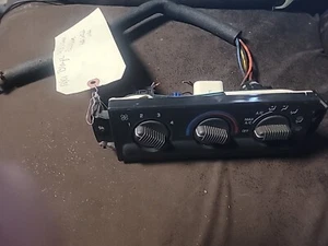 2001 Chevy Blazer S10 GMC Jimmy Sonoma Heater A/C Temp Climate Control Unit Used - Picture 1 of 2